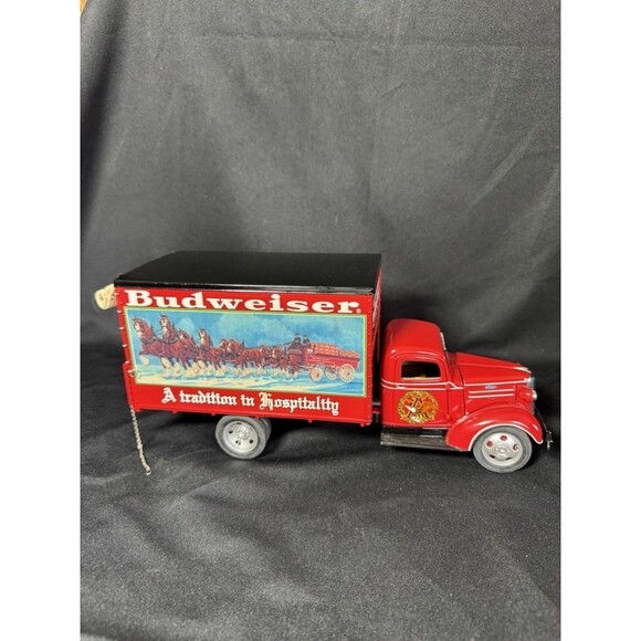 Danbury Mint 1930s Budweiser Christmas Truck With Box And Certificates - Picture 6 of 12